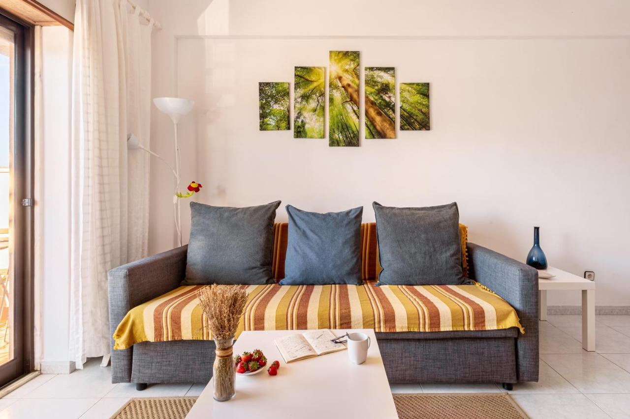 Joivy Deluxe Apt With Terrace In Costa Da Caprica コスタ・ダ・カパリカ エクステリア 写真